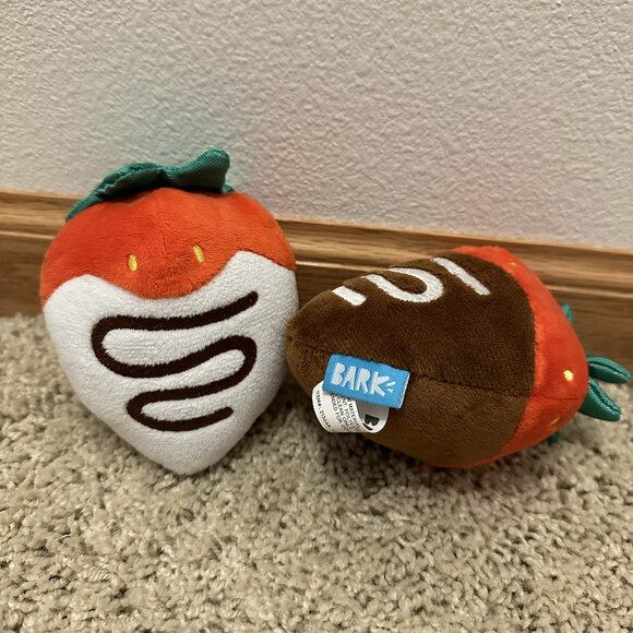 BARK Valentine's Chocolick Slobberies Dog Toy Set - 2ct - Picture 1 of 2